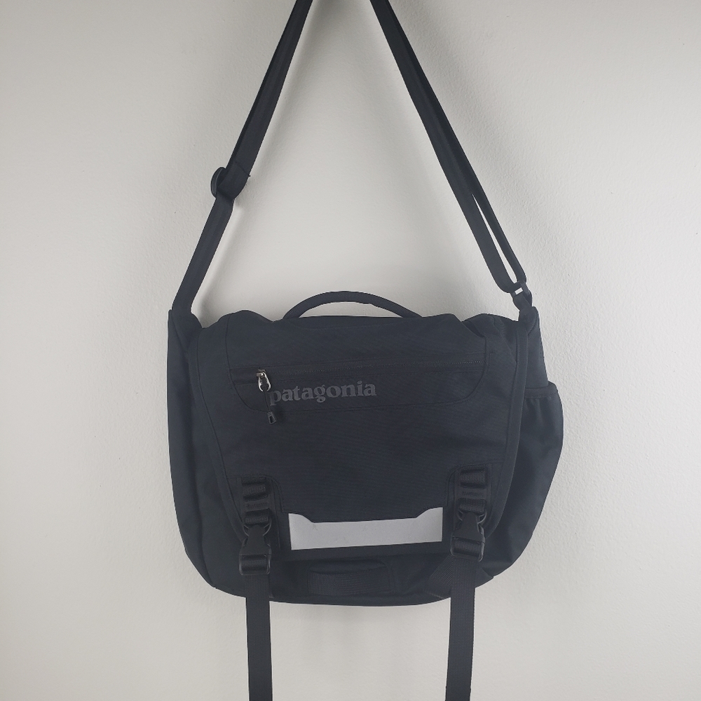 Patagonia Black Messenger Bag